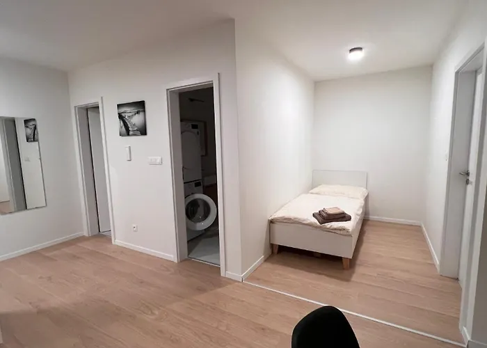 2 With Terrace, New Building, 2bl Apartmán *